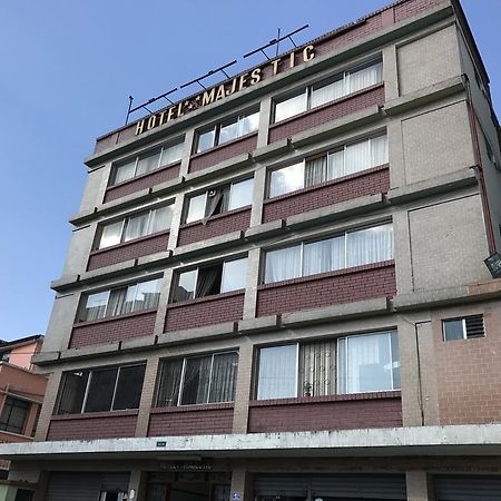 Hotel Majestic Quito Exteriör bild