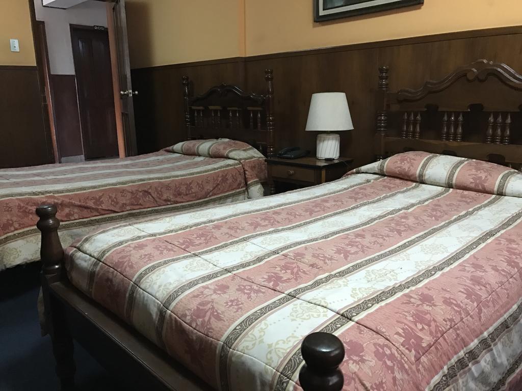 Hotel Majestic Quito Exteriör bild